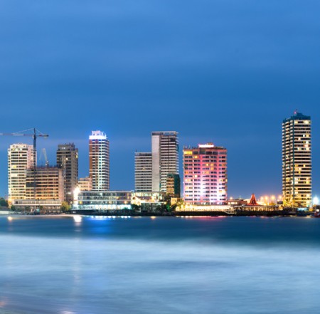 L-205 Iquique, Cavancha